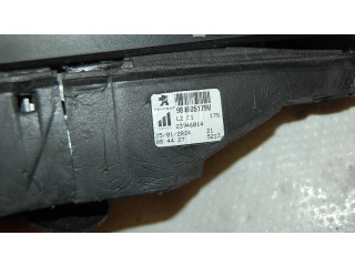 Zpětné zrcátko  Peugeot 308 2024  984605179V  