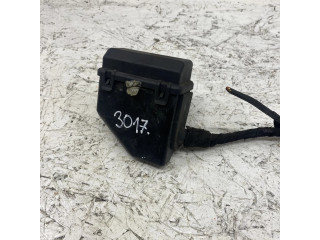 Блок предохранителей 61142755704   Mini Cooper Countryman R60    