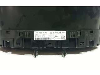 Přístrojová deska  Mercedes-Benz A W176 2015 A1769003303, A1729025105  