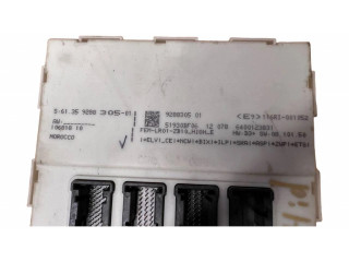 Блок предохранителей  9288305, 6400123831   BMW 3 F30 F35 F31    