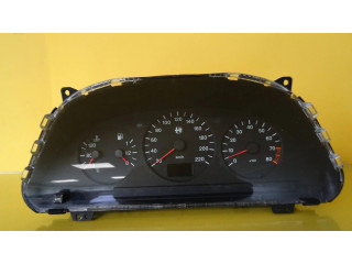 Přístrojová deska  Alfa Romeo 145 - 146 1996 60630043  