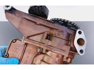 Масляный насос   077115105G  Volkswagen Touareg I 