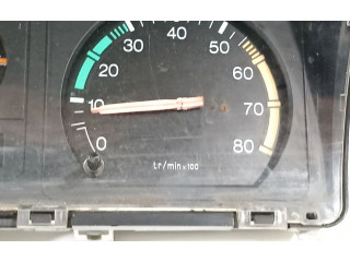 Панель приборов 8266610, 7700700   Renault Fuego       