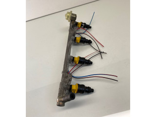 Комплект форсунок 2325002020, 0280150438    Toyota Avensis T220   