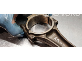 Píst 04L107065AM001, 03L105401A   Skoda Octavia Mk3 (5E)    DDY 