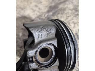 Píst 082318   Mercedes-Benz E W213     