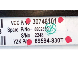 Přístrojová deska  Volvo XC90  30746101  