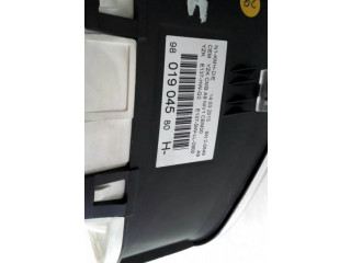 Панель приборов 9801904580   Peugeot 208       