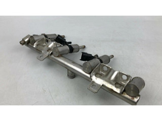Vstřikovač 7592426   BMW 1 F20 F21  pro benzínový motor 1.6  