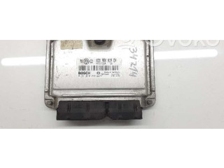 Řídící jednotka 038906019EH, 0281010558   Volkswagen Passat Alltrack 2000