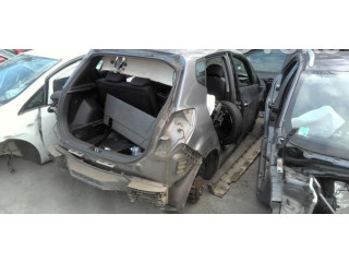 Зеркало электрическое        Hyundai ix20   -  года   