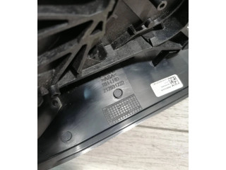 Zpětné zrcátko  BMW 2 F22 F23 2017  213856344  