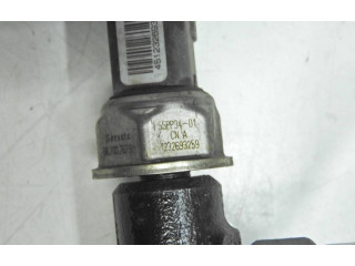 Vstřikovací lišta 9685297580-02, 130084376   Volvo V40    D4162T 