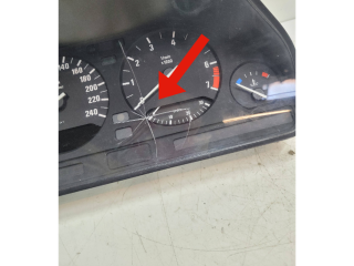 Přístrojová deska  BMW 5 E34 1993 8361120, 9220300980  