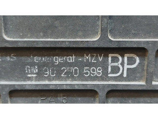 Řídící jednotka 90270598   Opel Kadett E 