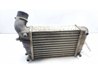 Интеркулер  51715999   Alfa Romeo 147 1.9