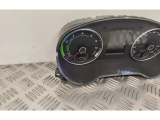 Přístrojová deska  Volkswagen Jetta VI 2014 5C6920883  