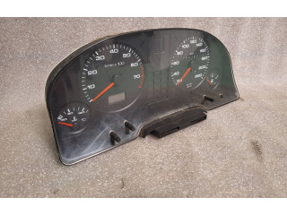 Přístrojová deska  Audi 80 90 B3 1988 437204005032  