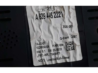 Přístrojová deska  Mercedes-Benz Vito Viano W639 2007 A6394462221, 6394462221  