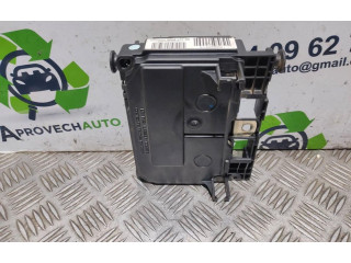   Pojistková skříňka 9656086080   Peugeot 207 CC 