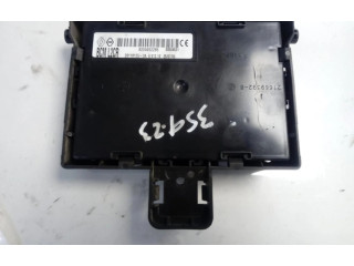   Pojistková skříňka 8200652285, 8200652285   Renault Clio III 