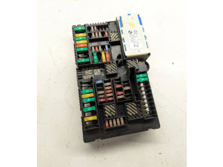 Блок предохранителей 6837091, 6992957   BMW 5 G30 G31    