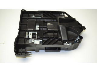 Экран дисплея вверх     9825001480, NS32819980    Peugeot Expert 