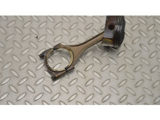 Píst 06EA   Audi A6 S6 C6 4F    AUK 