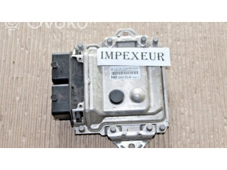 Блок управления двигателя 3392085L00, 0261S05713   Suzuki Swift