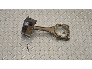 Píst 06EA   Audi A6 S6 C6 4F    AUK 