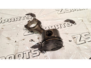 Píst    BMW 5 E39  pro naftový motor 2.5  