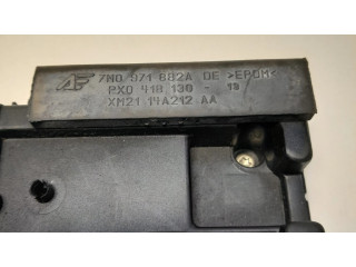 Блок предохранителей 7M0971882A, PX0418130   Ford Galaxy    