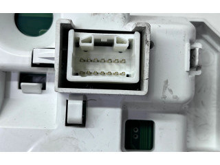 Přístrojová deska  Mitsubishi L200 2014 MM0050318, 8100C099  