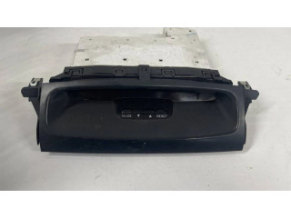 Дисплей    8329060251   Toyota Land Cruiser (J100)