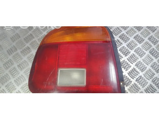 Задний фонарь левый сзади 3308612L    Suzuki Baleno EG   1995-2002 года
