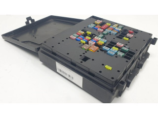 Блок предохранителей JX6T14D068AD   Ford Focus    