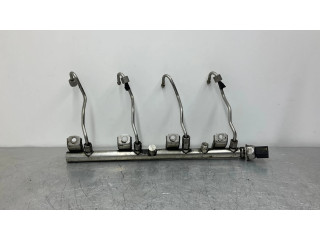 Vstřikovací lišta 7547599   BMW 5 F10 F11  pro benzínový motor 4.4 N63B44 