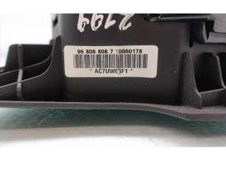 Подушка безопасности водителя 96808808   Opel Antara