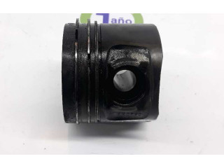 Píst 11257803033   BMW 5 E39   2.0  
