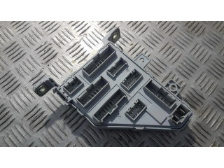Блок предохранителей  911102e501, 91110-2e501   Hyundai Tucson JM    