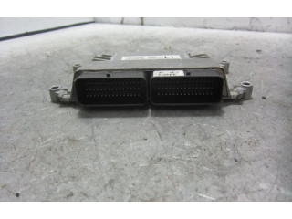 Блок управления двигателем Блок управления 96983177   Chevrolet Astra