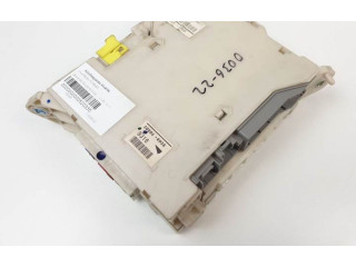   Pojistková skříňka 8273030281   Lexus GS 300 350 430 450H 1999