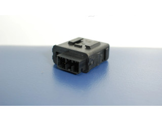 Блок управления TC91675G2G, TC91675G2G   Mazda MPV II LW