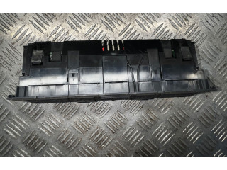 Блок управления климат-контролем 8E0820043BL   Seat Exeo (3R)