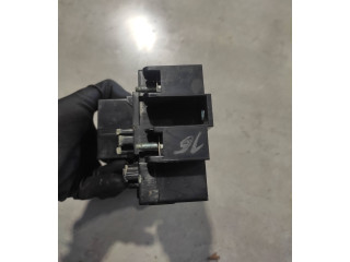 Блок предохранителей 71405036, 8F180161   Lexus GS 300 350 430 450H    