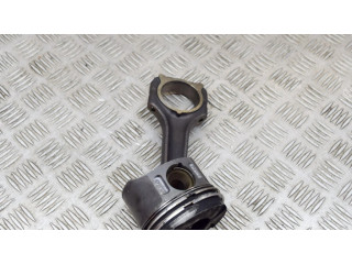 Píst A6110300320, A6110300717   Mercedes-Benz C W203  pro naftový motor 2.2 OM 611.962 