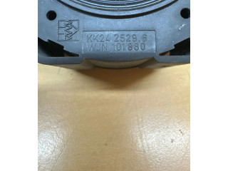 Топливная рампа KK2425296, WJN101880   Audi A4 S4 B5 8D  