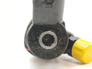 Форсунка 0445110414, H8201055367    Opel Vivaro для дизельного двигателя  1.6