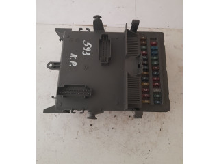 Блок предохранителей 518832001, 8200004201E   Renault Espace -  Grand espace IV    