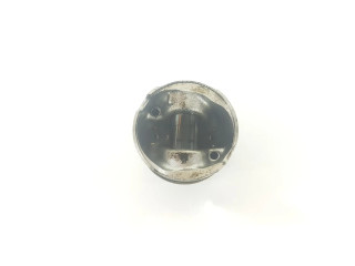 Píst 11258580515   BMW 5 F10 F11   2.0  